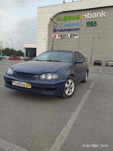 зеркало для спальни: Toyota Avensis: 1999 г., 1.6 л, Механика, Бензин, Седан