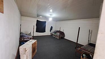 Аренда цехов, заводов и фабрик: Продаю дом под швейный цех угловой под любой бизнес подходит 10 соток — 10