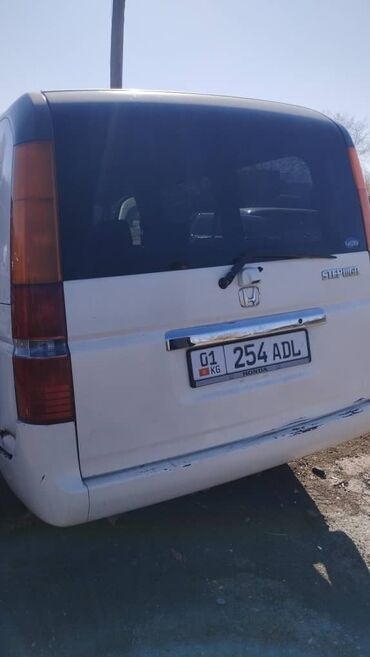 генератор хонда степвагон: Honda Stepwgn, правый руль, белый минивэн. Основные характеристики по