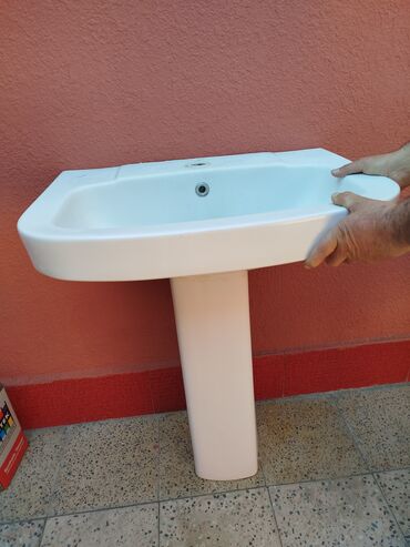 ucuz hamam aksesuarları: Əlüz yuyan tülpandi əla vəziyyətdədi türkiyə istehsalıdır işlənmişdi