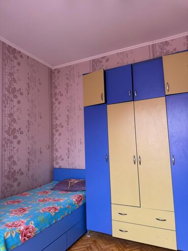 Спальные гарнитуры: ПРОДАЮ Мебель спальный гарнитур 60000 сом детский гарнитур 30000 сом — 8