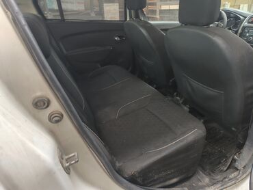 Renault: Renault Logan sedan - Rəng: ağ - Yanacaq: benzin - Ötürücü: ön - — 5