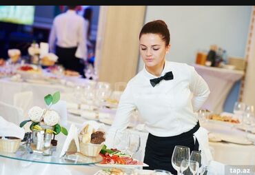 part time ofisiant: Ofisiant tələb olunur, Restoran, Gündəlik ödəniş, 18-29 yaş, 1-2 illik təcrübə