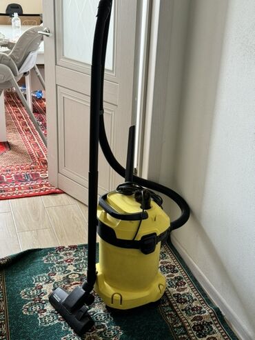 садовый опрыскиватель: Пылесос Karcher WD-4