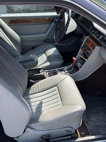 левый руль машина: Mercedes-Benz W124: 1990 г., 3 л, Автомат, Бензин, Купе — 6