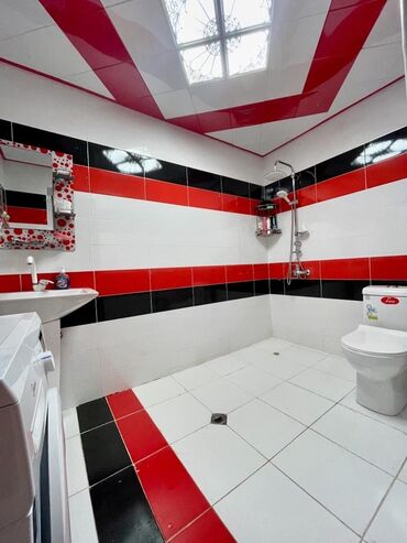 Həyət evləri və villaların satışı: 2 mərtəbəli həyət evi. Binə qəsəbəsi mərkəzdə.4 otaq, 3 hamam tualet — 7