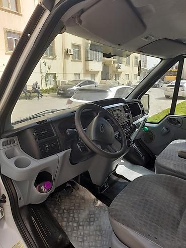 fort yük: Ford Transit yük furgonu - Korpus: qısa baza, ağ rəng, sürgülü yan — 6