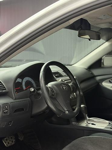 chrysler pacifica: Toyota Camry: 2009 г., 2.5 л, Автомат, Бензин, Седан — 6