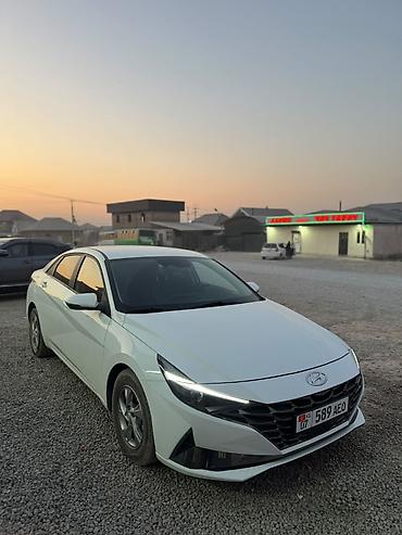 q 06: Hyundai Avante: 2021 г., 1.6 л, Автомат, Бензин, Седан — 1