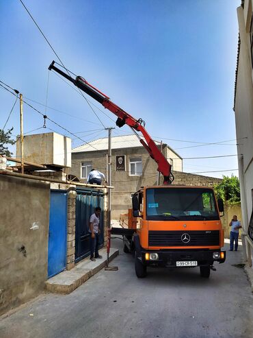 Kranlar: Mercedes-Benz 817 kranlı yük maşını - Buraxılış ili: 1997 - Mühərrik — 3