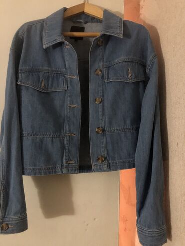 джинсовая куртка с мехом: Пуховик, L (EU 40)