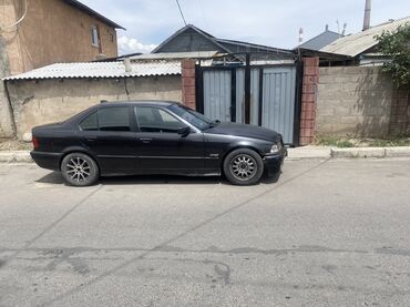 продаю авто мерс: BMW 3 series: 1994 г., 1.8 л, Автомат, Бензин, Седан