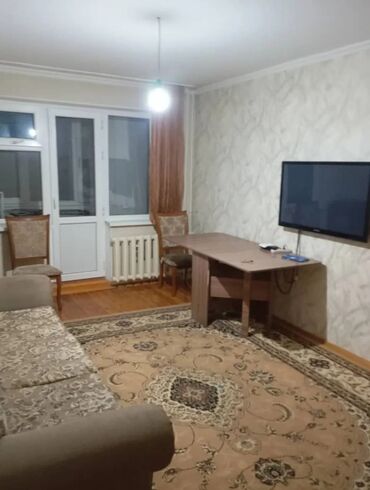 продаю квартиру чекиш ата: 2 бөлмө, Риелтор, Чогуу жашоосу жок, Толугу менен эмереги бар