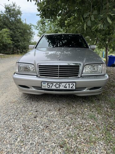 aka maşını: Mercedes-Benz 200: 1.8 l | 1999 il Sedan