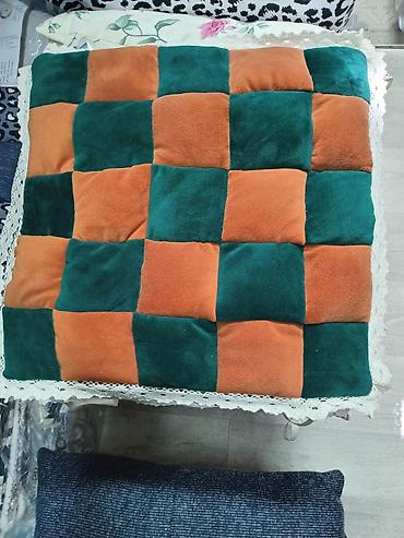 Подушки: Отургуч үчүн жумшак төшөкчө (Сидушка) ​ ​Дизайны: Классикалык "шахмат" — 5