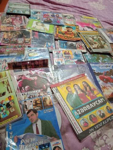 diskilər: Diskler ucuz qiymete her biri yenidi sadeler 50 q qabda olanlar 1 m