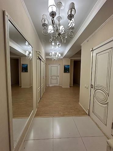 30: 3-комнатная квартира в аренду. $1 500/мес ≈ 166 250 сом Исанова / — 10