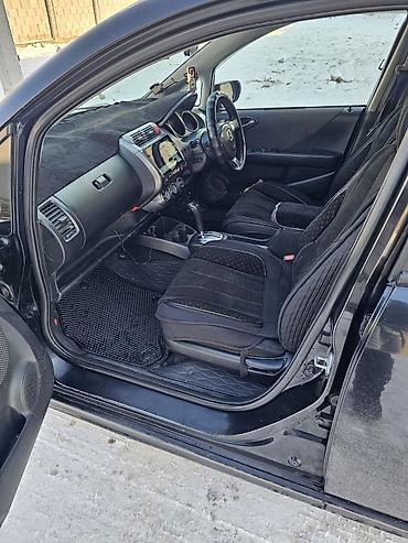 Honda: Honda Fit: 2003 г., 1.5 л, Вариатор, Бензин, Хэтчбэк — 11