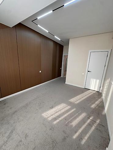 Продажа квартир: 4 комнаты, 117 м² — 6