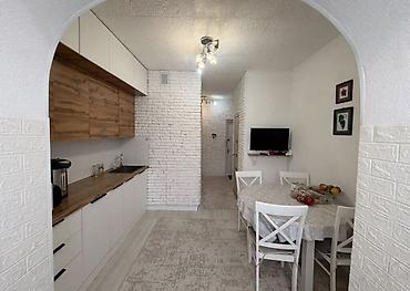 Батирлер: 2 бөлмө, 60 м², 9-мкр 106-серия, 4 кабат, Евро оңдоо — 5