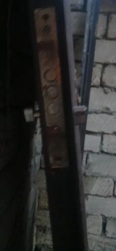 Giriş qapıları: Mənzil üçün İşlənmiş Giriş qapısı Glazok ilə, Zəmanətsiz, Ödənişli quraşdırma, Ünvandan götürmə — 10