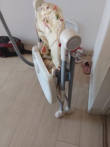 mama: Детский высокий стульчик для кормления. - Складная конструкция: легко — 4