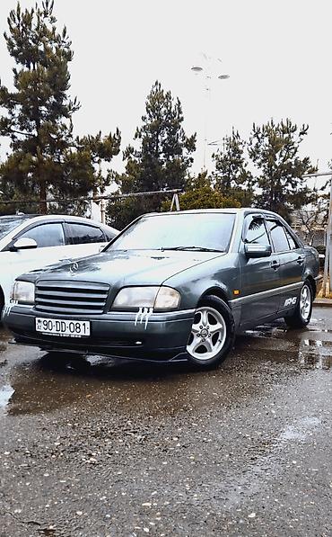 Mercedes-Benz: Mercedes-Benz C-Class: 2.2 l | Sedan — 1