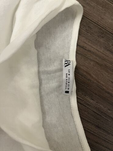 Eynəklər: Zara kofta 
M razmer 
Nazikdir iç gösteren materialdır — 15