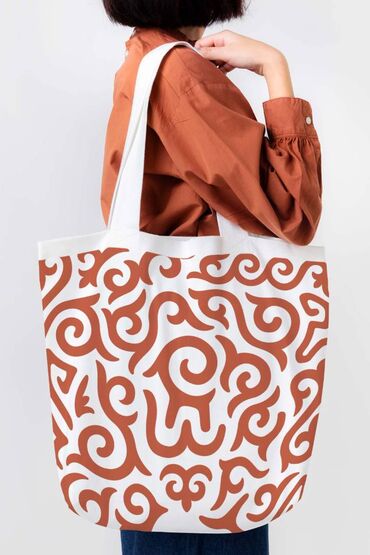 Графические дизайнеры: Графический дизайнер — 9