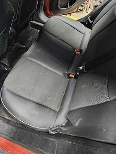 stiker ferrari: Fiat 500x Cross sedista polu kozna. Fiat 500x Cross sedista polu kozna — 3