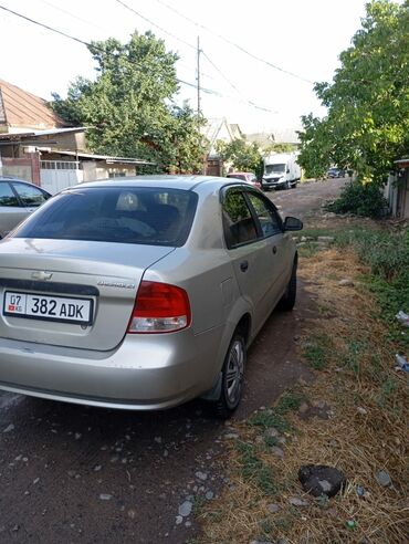 шеврале крузе: Chevrolet Aveo: 2005 г., 1.5 л, Механика, Бензин, Седан