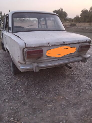 Sbor motorlar və silindr başlıqları: Satılır: klassik sovet istehsalı sedan üçün tam komplekt karbüratorlu — 14