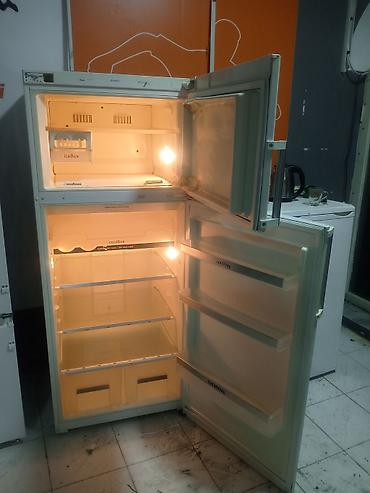 pec satilir: Siemens iki qapılı soyuducu, üst dondurucu bölmə ilə. Model — 1