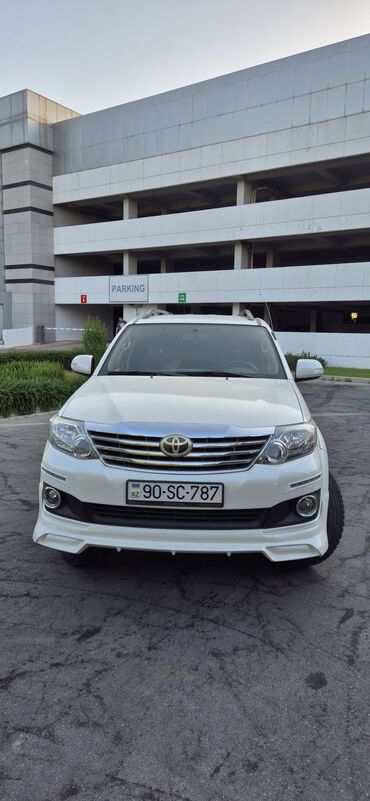 Другой транспорт: Toyota Fortuner: 2.7 л | 2013 г. Внедорожник