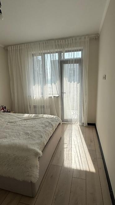 купить комнату с балконом: 52 м², С мебелью полностью — 1