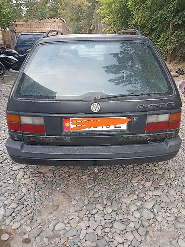 Транспорт: Volkswagen Passat: 1991 г., 1.8 л, Механика, Бензин, Универсал — 6