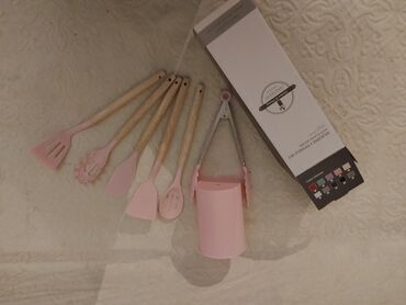 Kurtkalar: Məhsul: Çay-servis və süfrə dəsti + metal çəngəl-bıçaq-qab-qacaq — 24