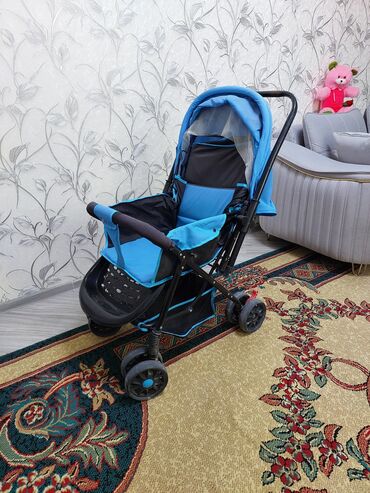 детская пена для ванны: Klassik gəzinti arabası