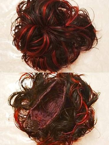 Другие головные уборы: 1. парик, пряди снизу черного цвета, сверху малинового цвета, челка и — 8