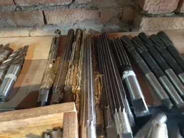 Ostali uređaji: Razvrtaci konusni 1:50 - 26mm, 25mm, 14mm, 11mm, 7mm, 6mm, 3mm, 2,5mm — 4