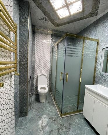 Duş kabinaları, arakəsmələr: Yeni Arakəsmə, Pulsuz çatdırılma — 30