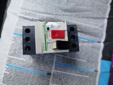 Elektro materijal: Schneider Electric TeSys oprema – kontrolne i zaštitne jedinice za — 2