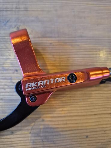 Аксессуары и запчасти для электротранспорта: В продаже запасные части для электросамоката: 1. тормозные диски 140 — 4