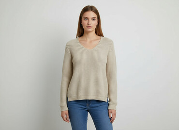 Swetry: Sweter damski, rozmiar L