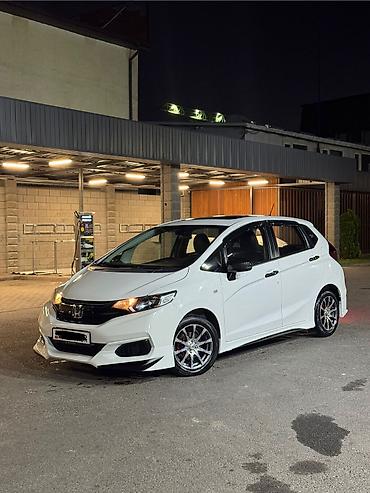 обшивка дверей на фит: Honda Fit: 2019 г., 1.5 л, Вариатор, Бензин, Хэтчбэк — 1