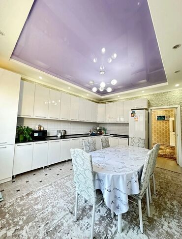 продаю дом в селекция: Дом, 200 м², 8 комнат, Собственник, Евроремонт
