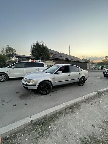 pass: Volkswagen Passat: 2000 г., 1.8 л, Механика, Седан — 6