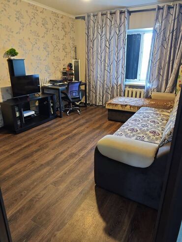Продажа квартир: 1 комната, 32 м², Индивидуалка, 2 этаж, Евроремонт