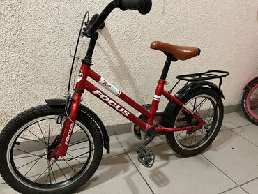 велосипед для детей 4 лет с ручкой: Продаю Детский Велосипед, хорошего качества, ребенок вырос, купили