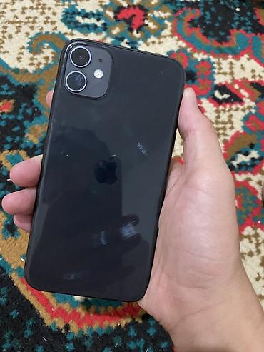 IPhone 11, Б/у, 128 ГБ, Черный, Защитное стекло, Чехол, 72 %